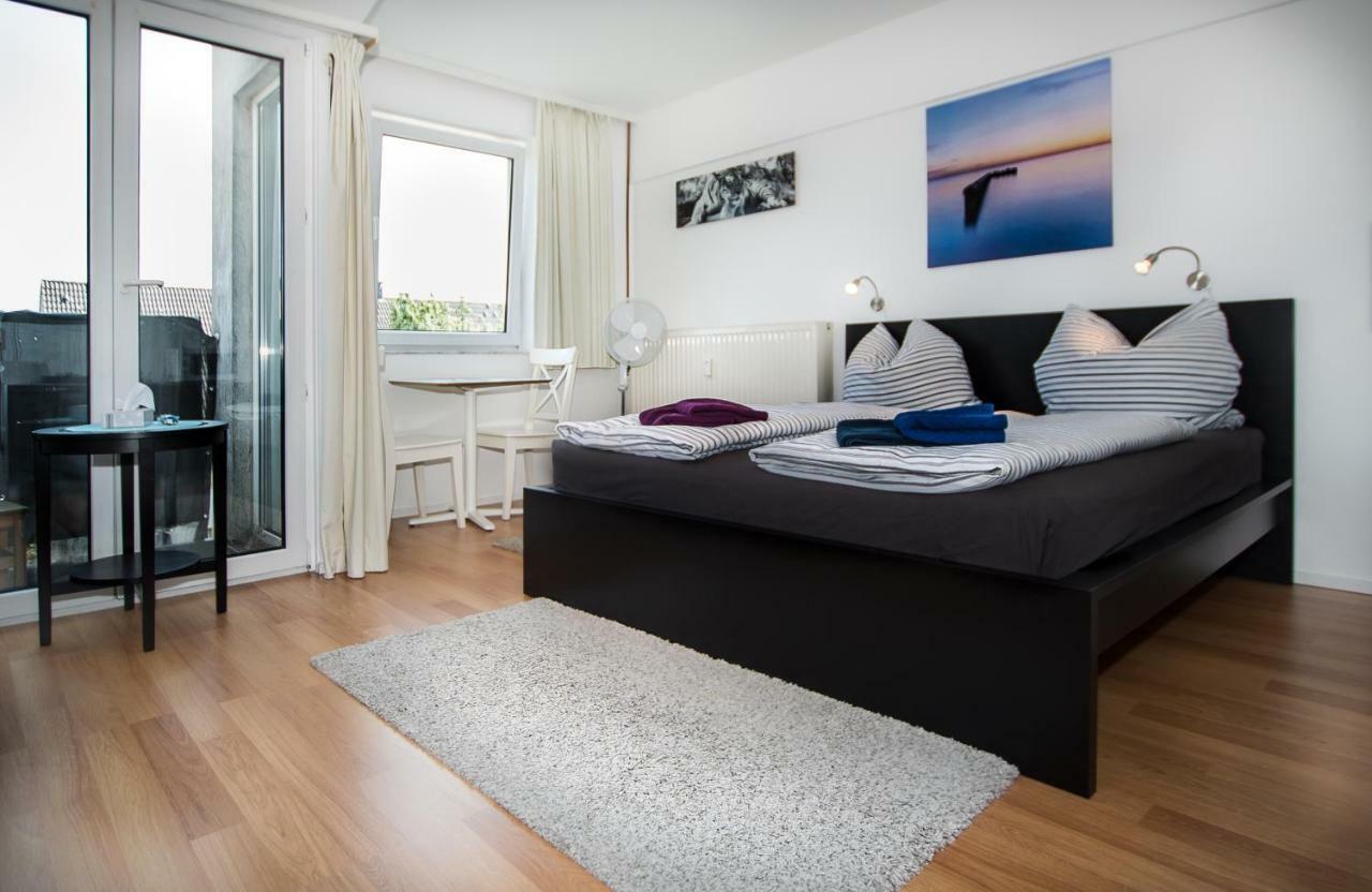 Business & Tourist Apartment Düsseldorf Exterior photo